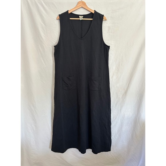 L.L.Bean Dresses & Skirts - L L Bean Black Sleeveless V Neck Midi Dress Pockets Women's XL Regular